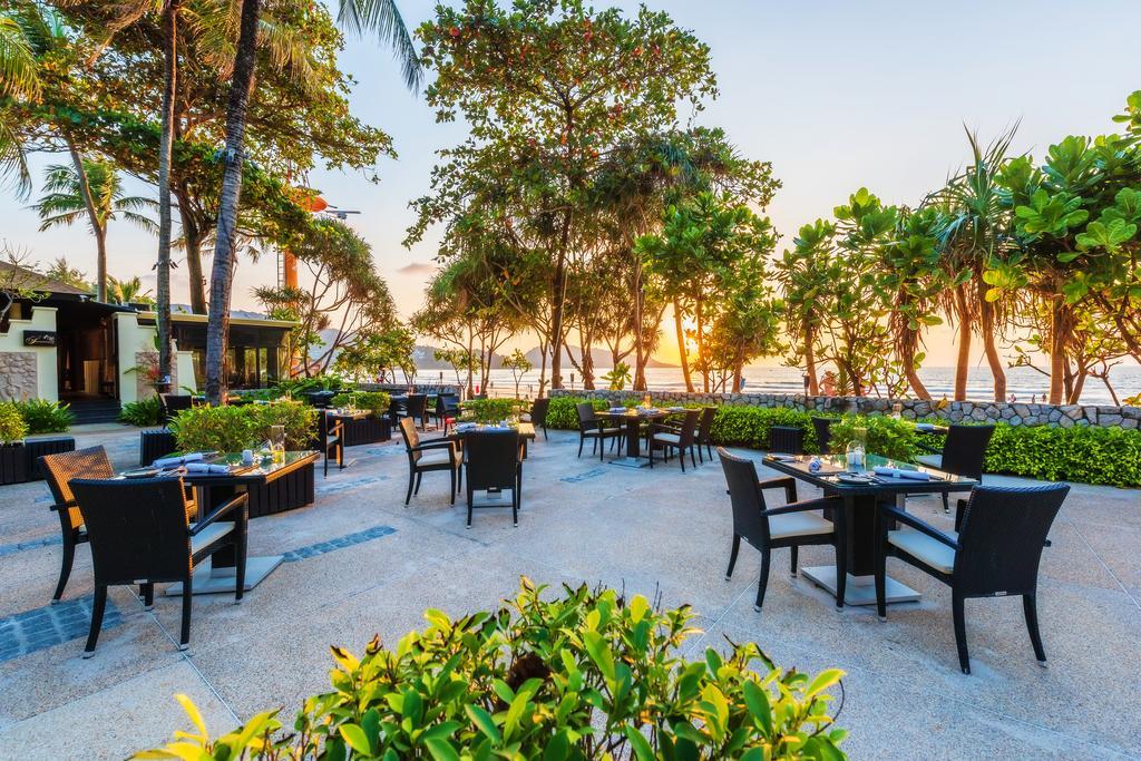 Impiana Beach Front Resort Patong, Phuket Exterior foto